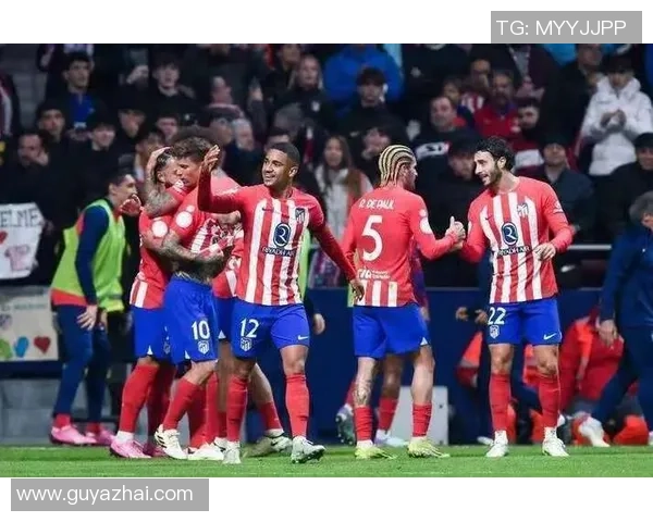 西甲赛场惊现冷门曼城与AC米兰激战成平局神扑瞬间引发全场沸腾